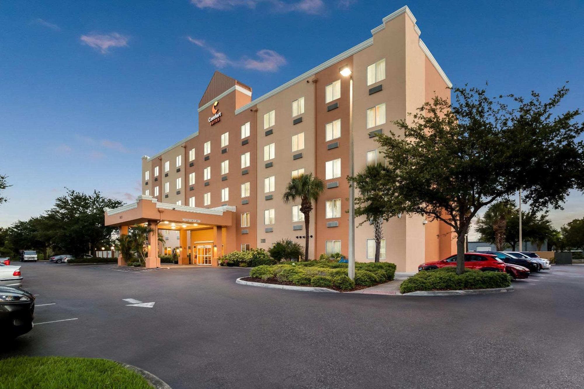 Comfort Suites Tampa Airport North Zewnętrze zdjęcie